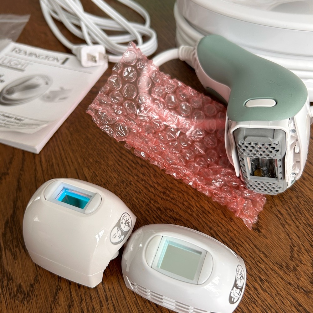 Remington iLight Ultra face & body quartz hair removal - Picture 7 of 12